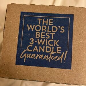 Brand New Bath and Body Works Candlr  Carmel Pumpkin Swiral